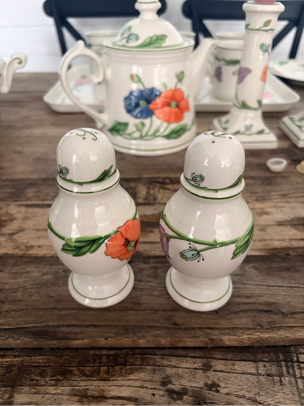Villeroy & Boch salt and pepper amapola 1981 retired set